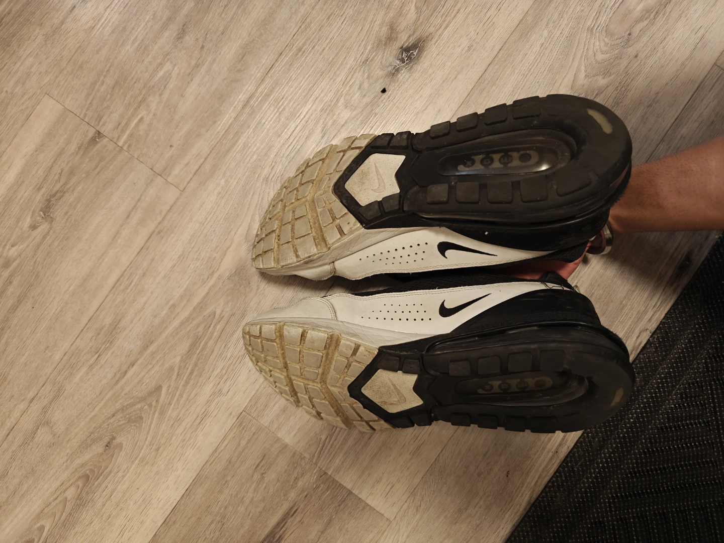 Nike Air Max Sneakers - photo 4