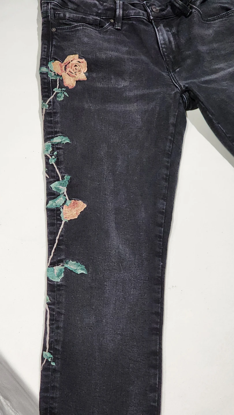 Mavi Jeans Co. Black Embroidered Rose Jeans - photo 3