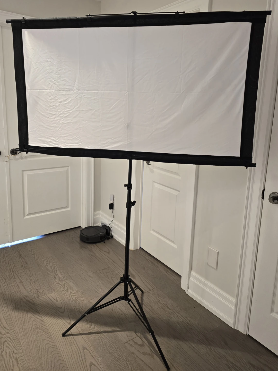 80-inch Portable Projector Screen with Tripod Stand - photo 2