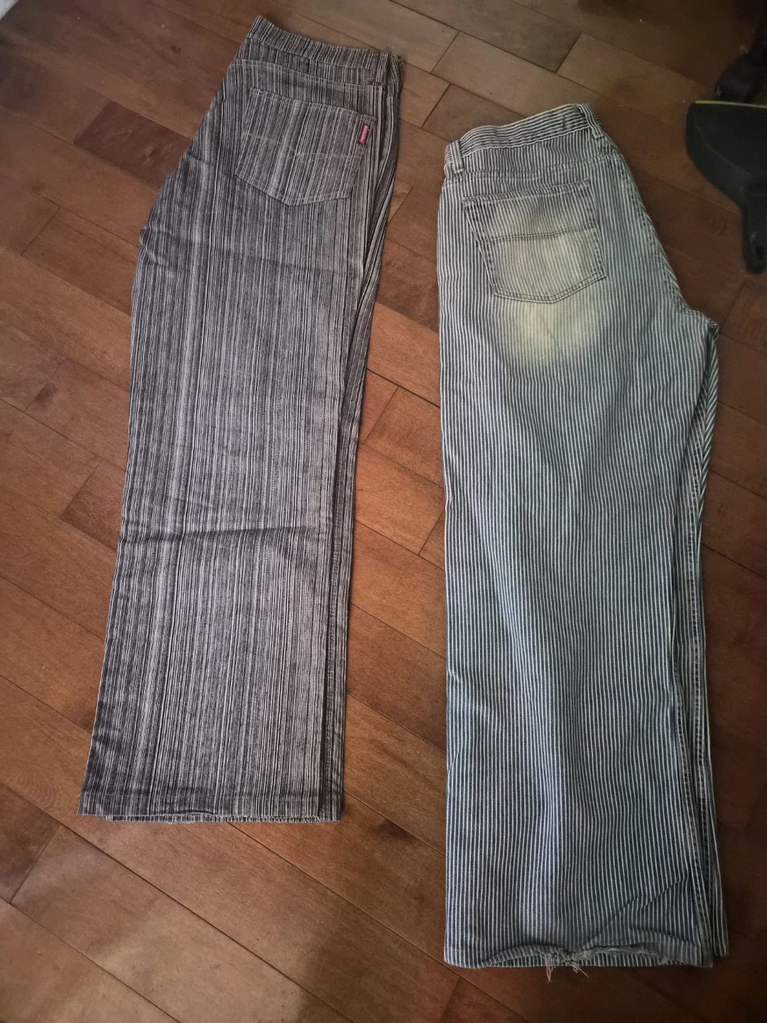 11 pairs of Men's Pants Size 36x30 - photo 3