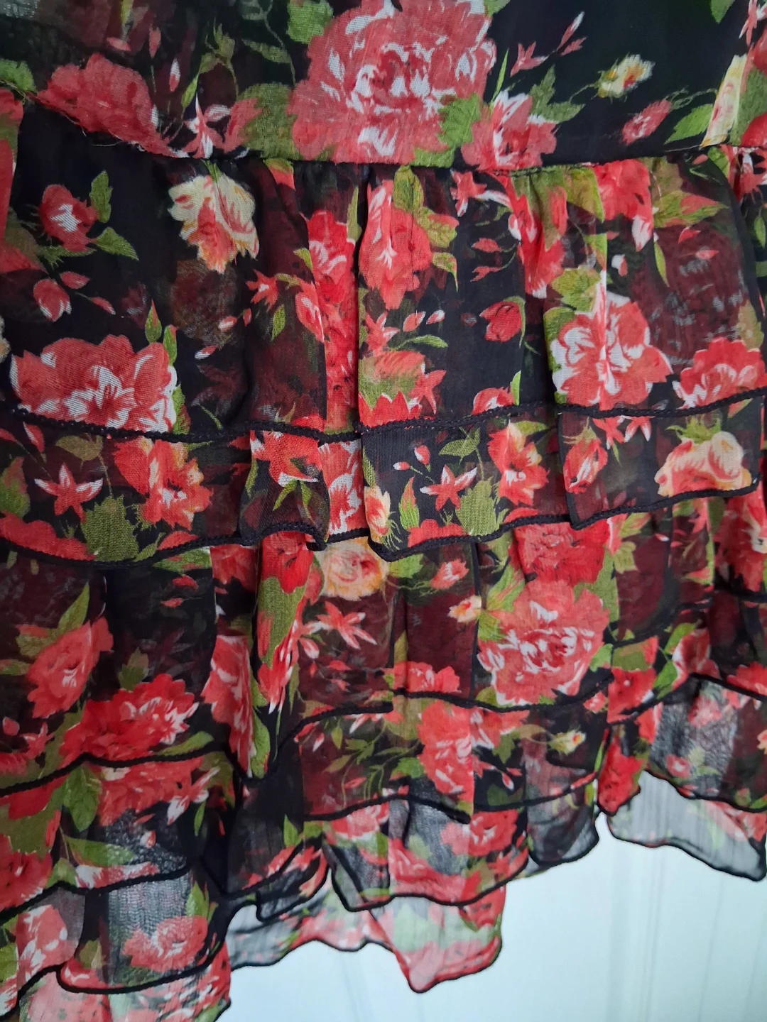Floral Ruffle Dress Size Small - photo 4