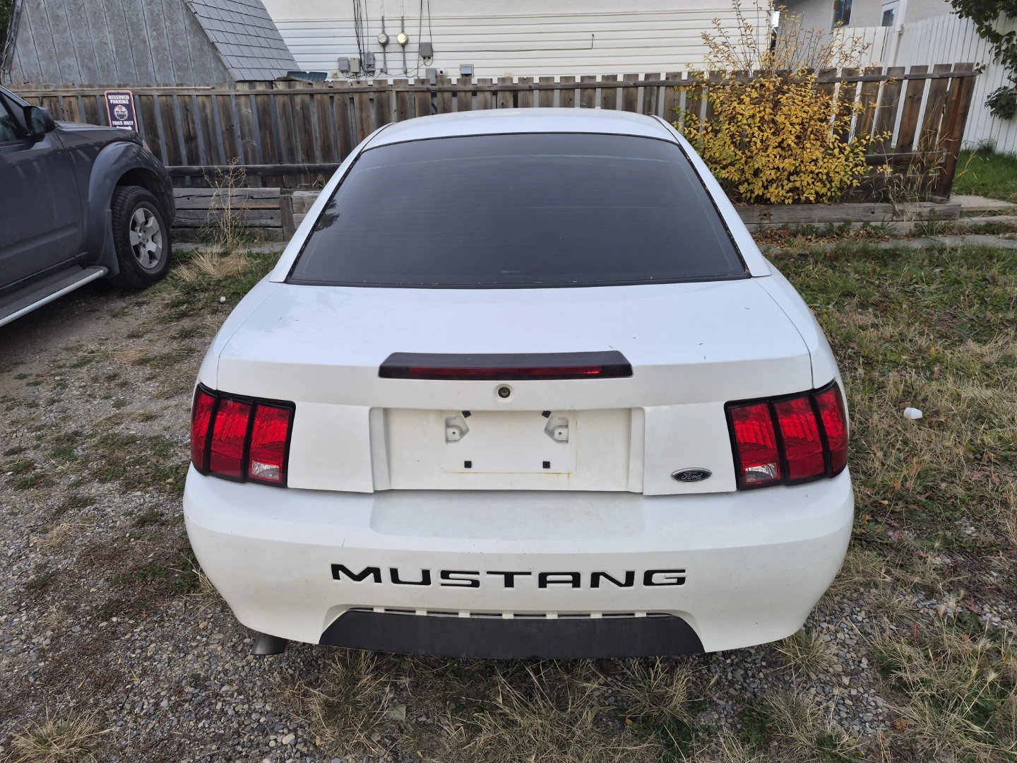 2001 mustang V6 - photo 4