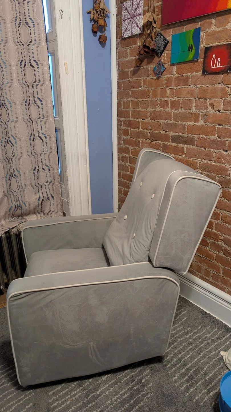 Gray Upholstered Reclining Armchair - photo 2
