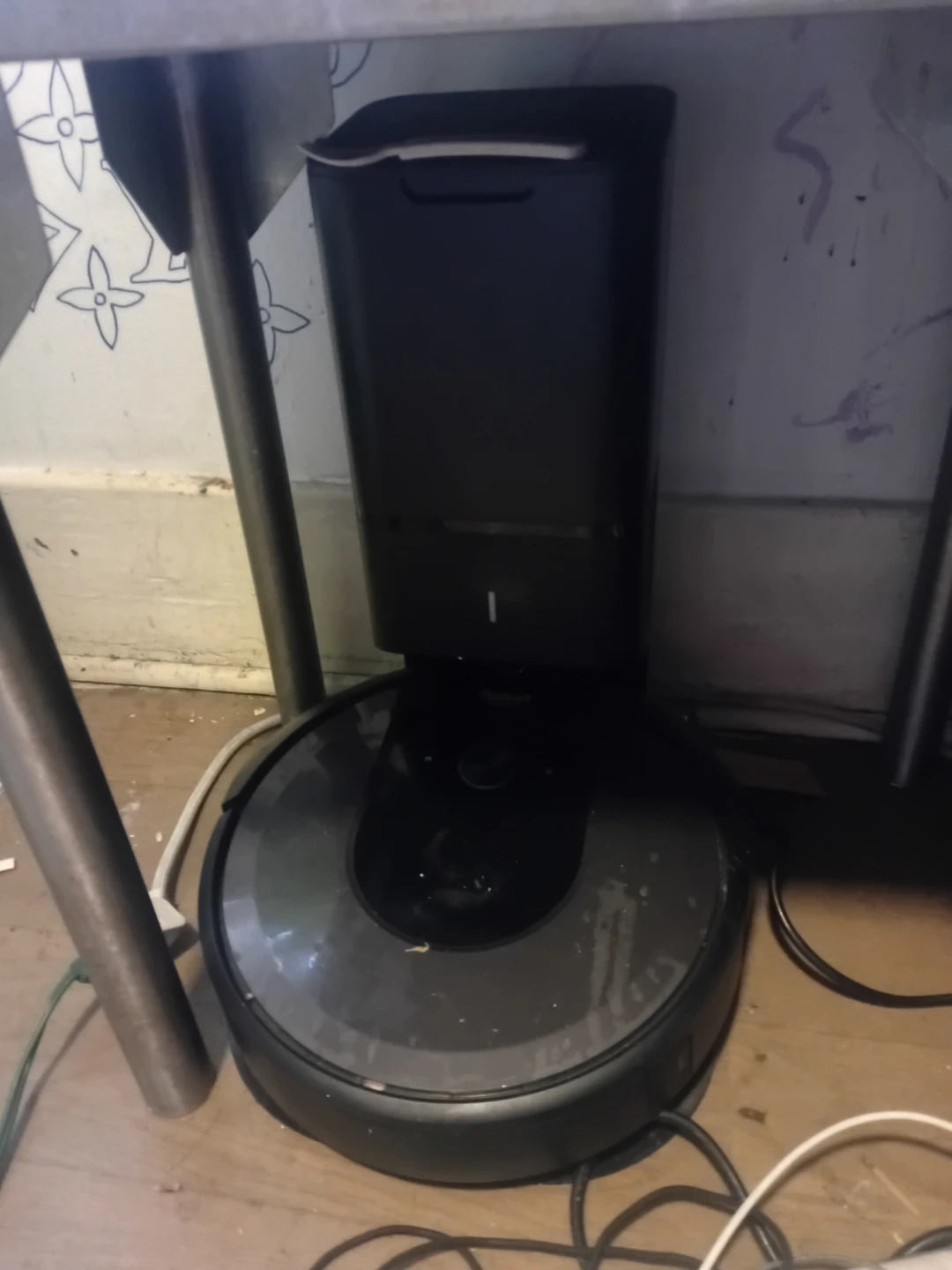 iRobot Roomba i7+ Robot Vacuum