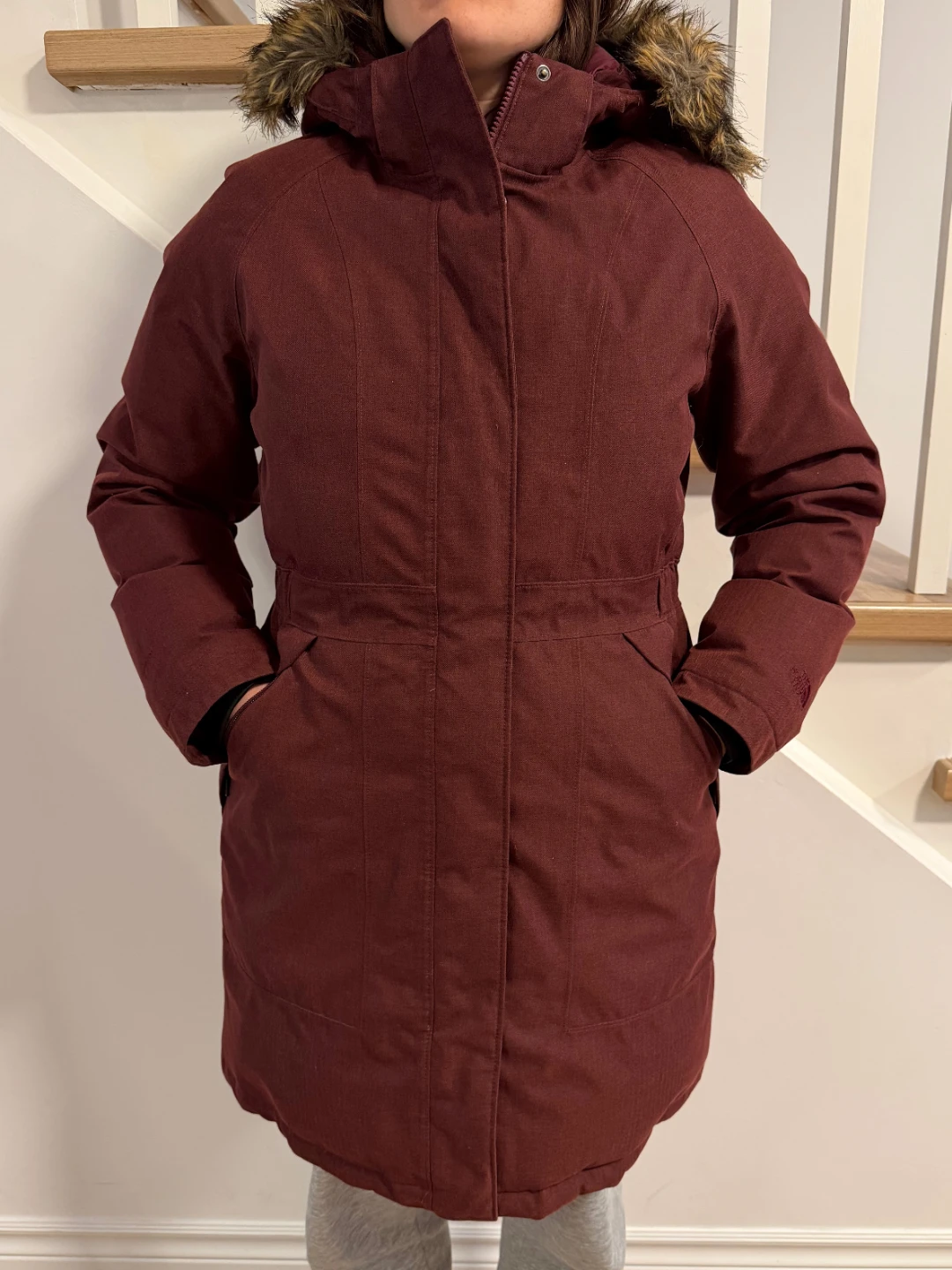 Women’s Medium North Face Arctic Parka in red - Winter Jacket