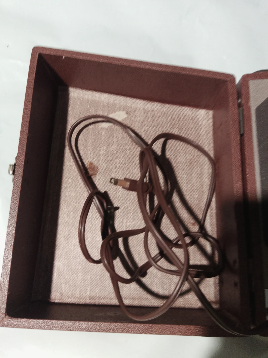 Keystone Sixty 8mm Film Projector - photo 3