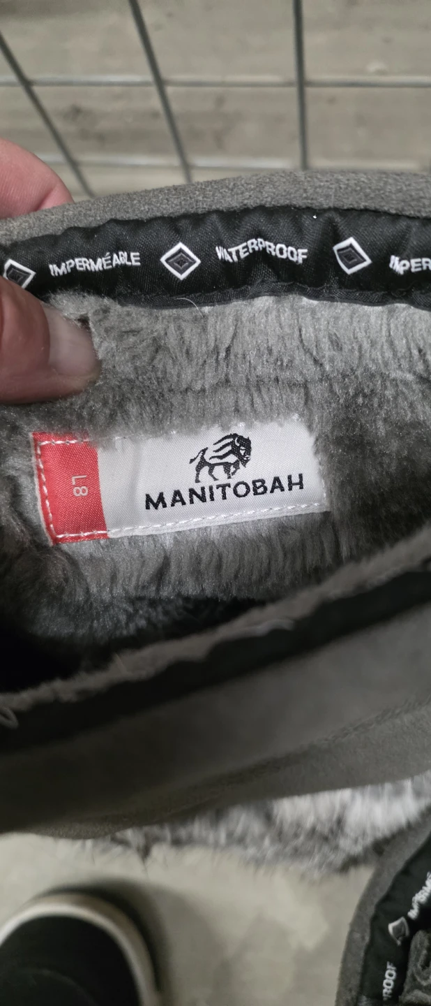 Manitobah Waterproof Mukluks Size 8 - photo 2