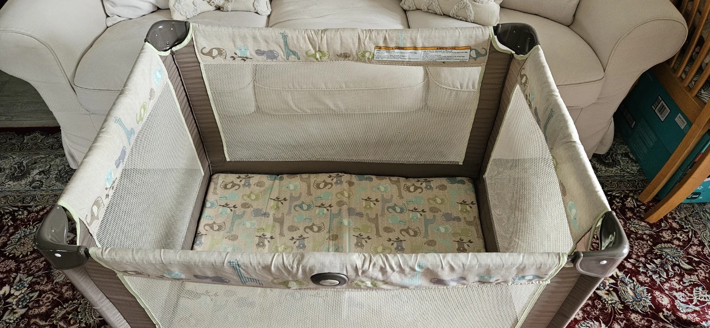 Graco Pack n Play playard - photo 5