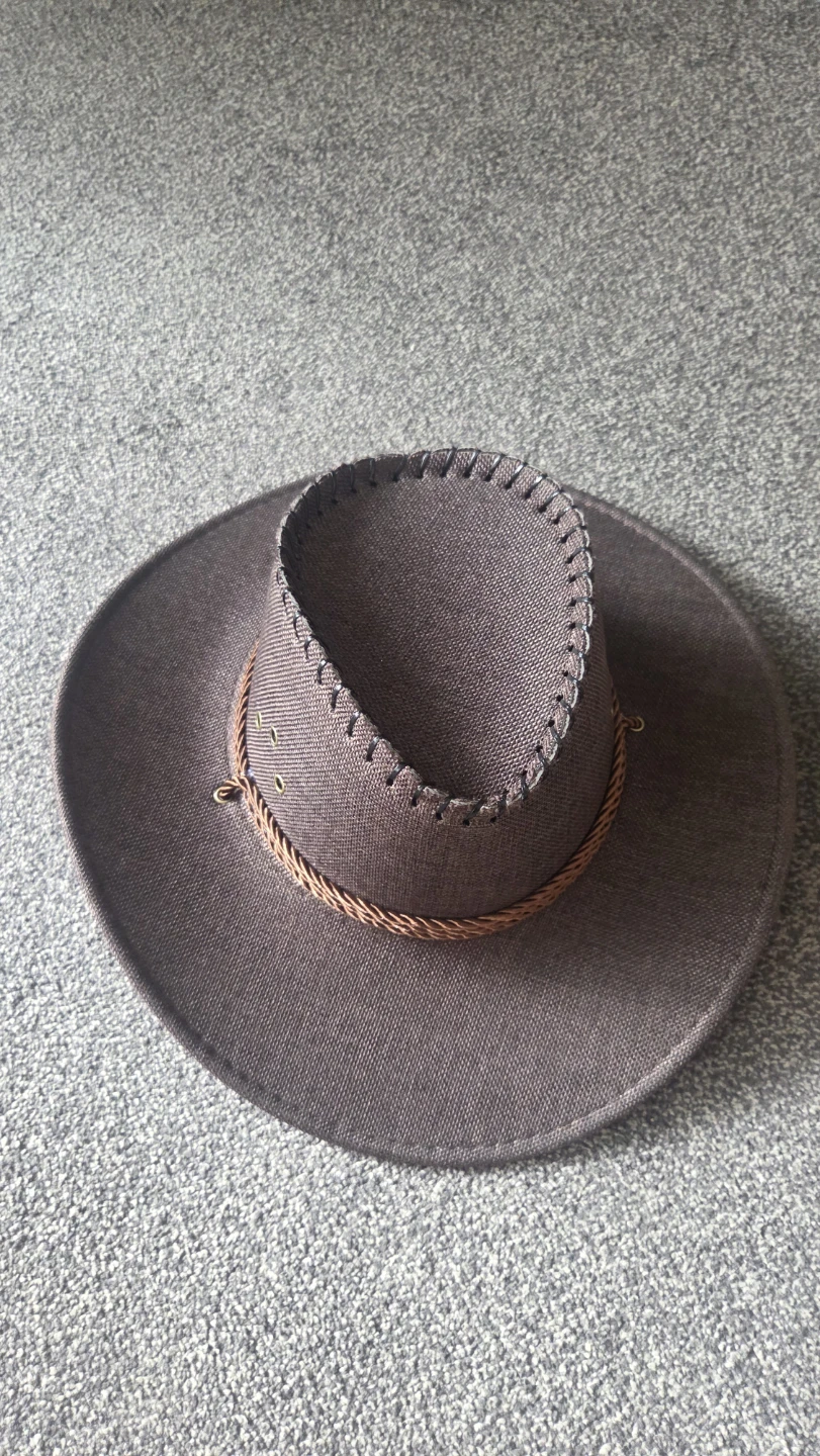Set of 3 Cowboy Style Hats - photo 2