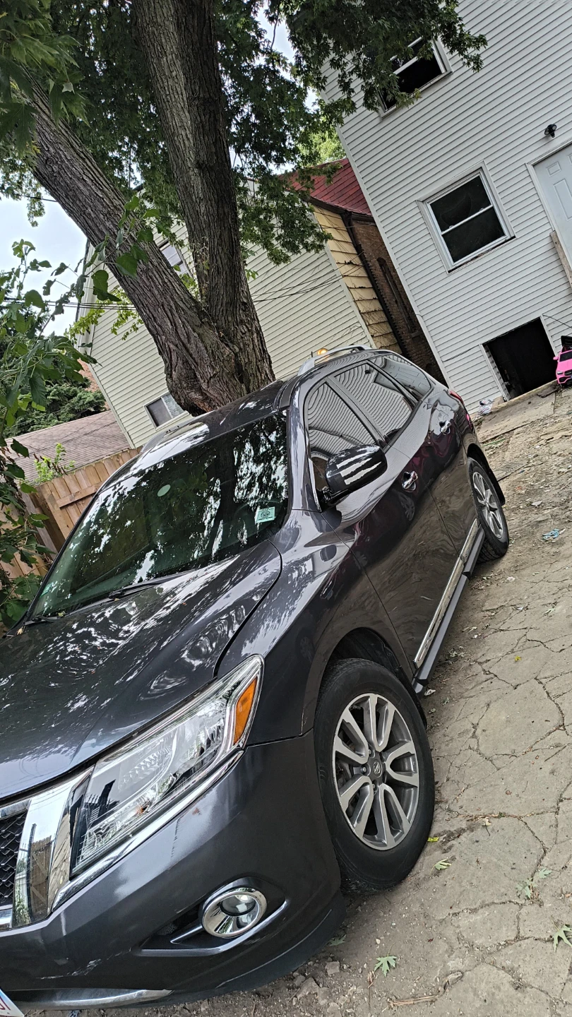 Nissan Pathfinder V6