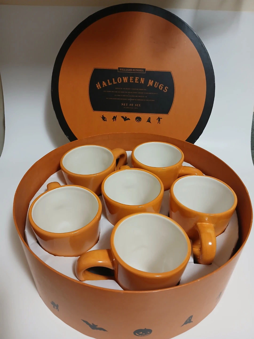 2003 Williams-Sonoma Halloween Mug Set of 6 - photo 2