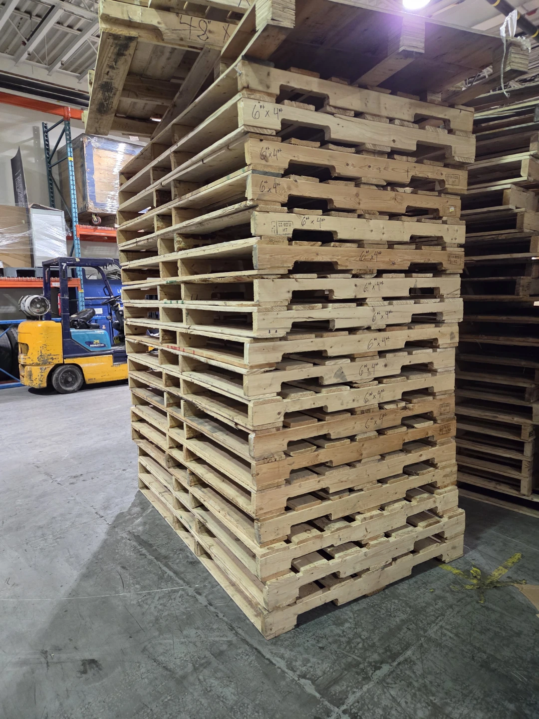 6 ft by 4ft wooden pallets excellent condition