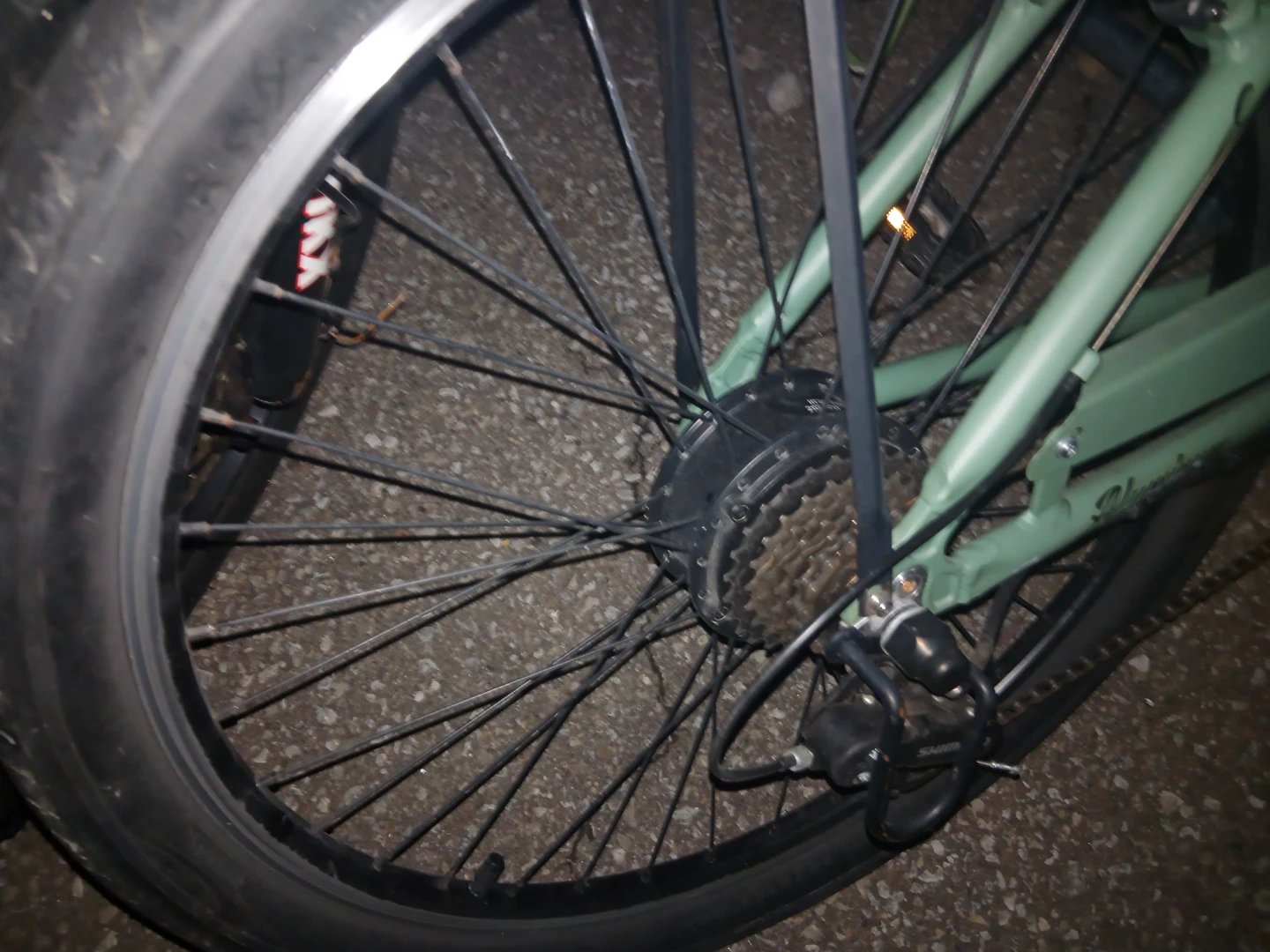 Hyper E-Ride Electric Cruiser Bike - photo 3