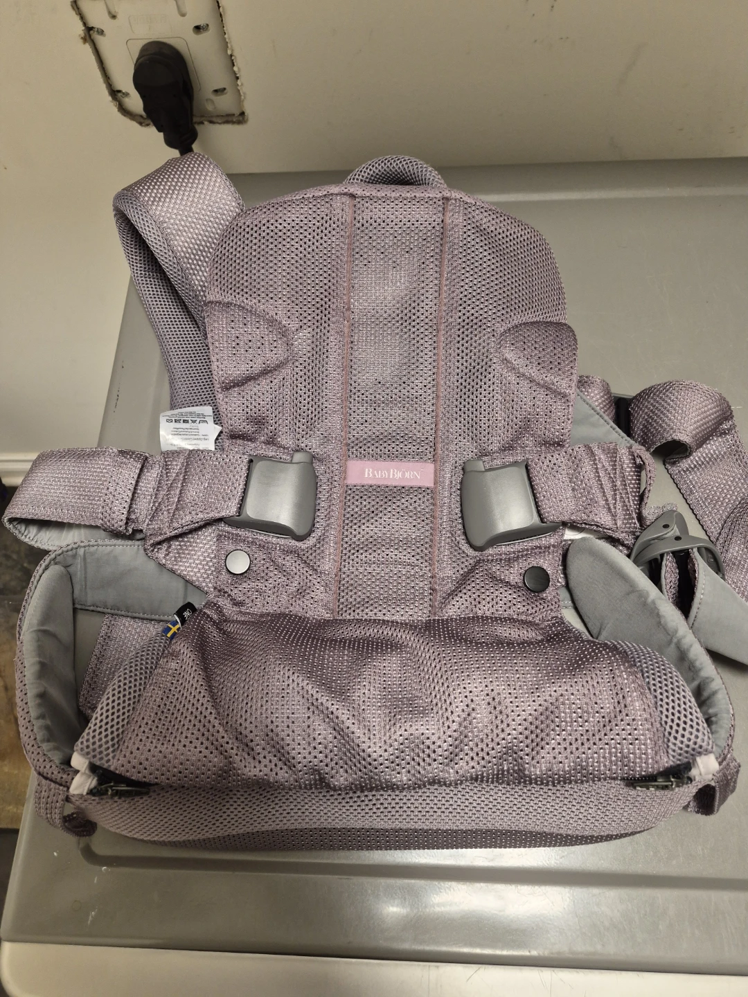 BabyBjörn Baby Carrier One