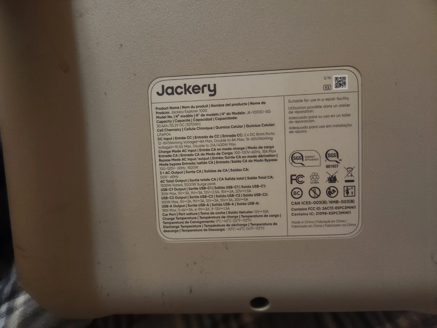 Jackery Explorer 1000 Portable Power Station - photo 2