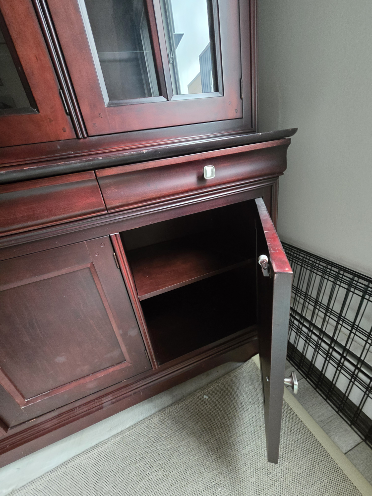 HPL Shermag Wood Hutch and Buffet - photo 4