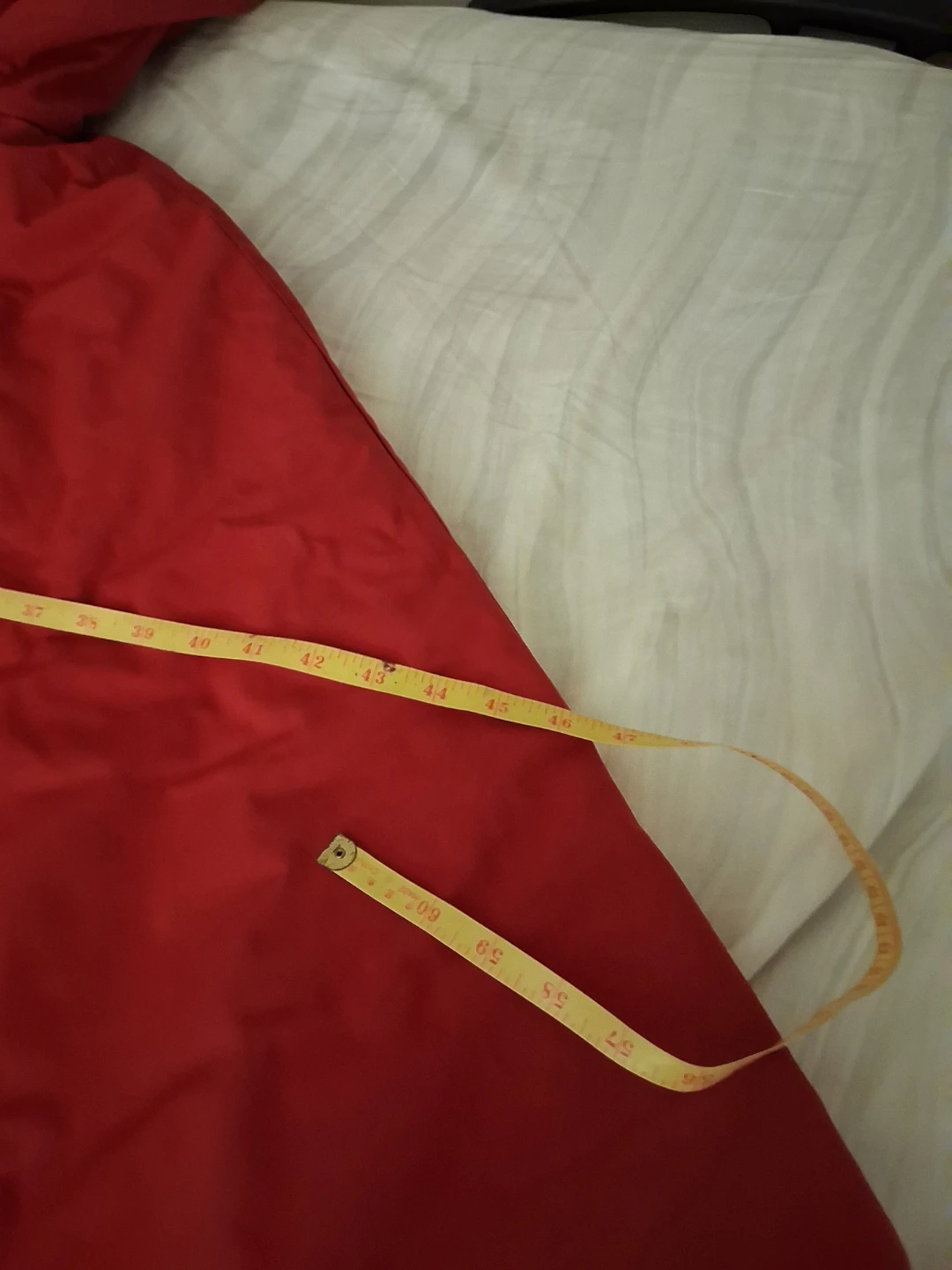 Red hooded cloak - photo 2