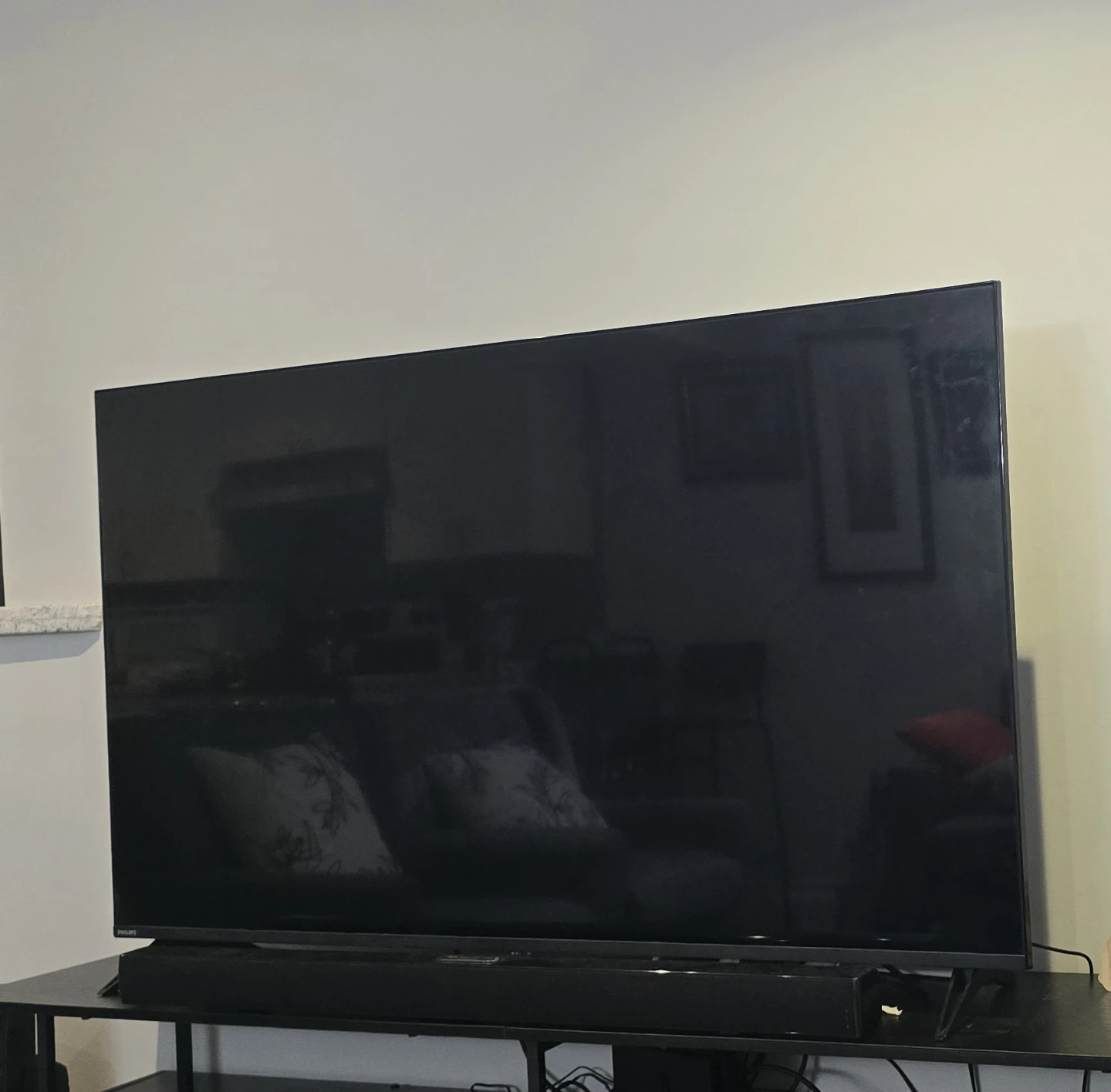Philips 55-inch 4K UHD LED Smart TV( BROKEN SCREEN)