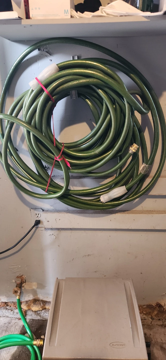 Green Garden Hose 100ft - photo 5