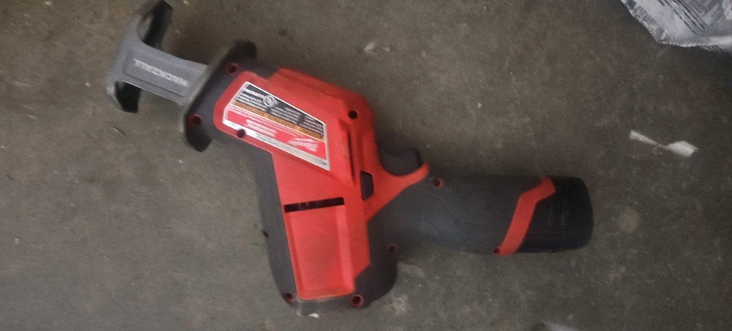 Milwaukee M12 FUEL Hackzall Reciprocating Saw - photo 2