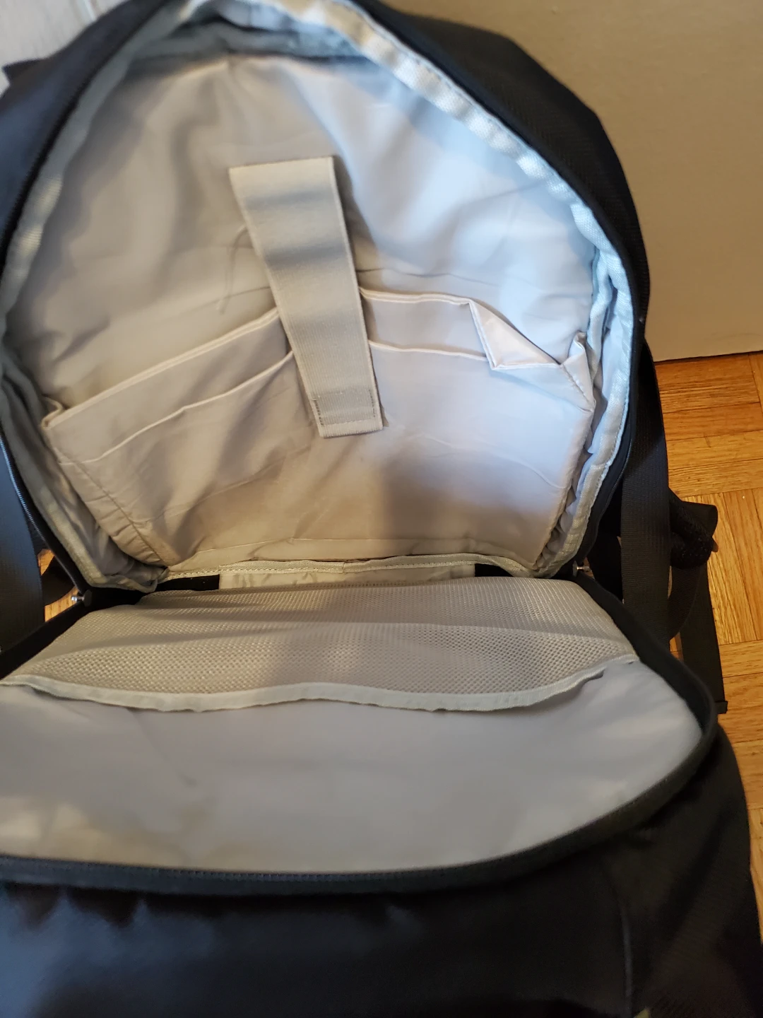 Laptop & IPad Zomfeli Backpack New - photo 3