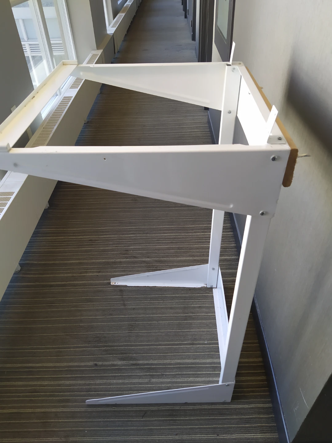 White Metal stand alone 24" dryer Bracket - photo 3
