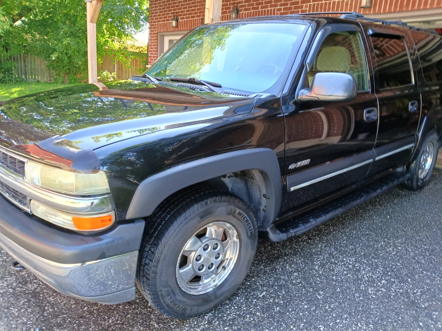 Chevrolet Suburban 1500 LS