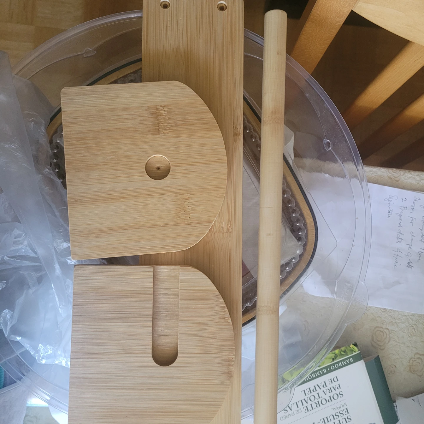 Dollarama Bamboo Wall-Mount Paper Towel Holder - photo 2