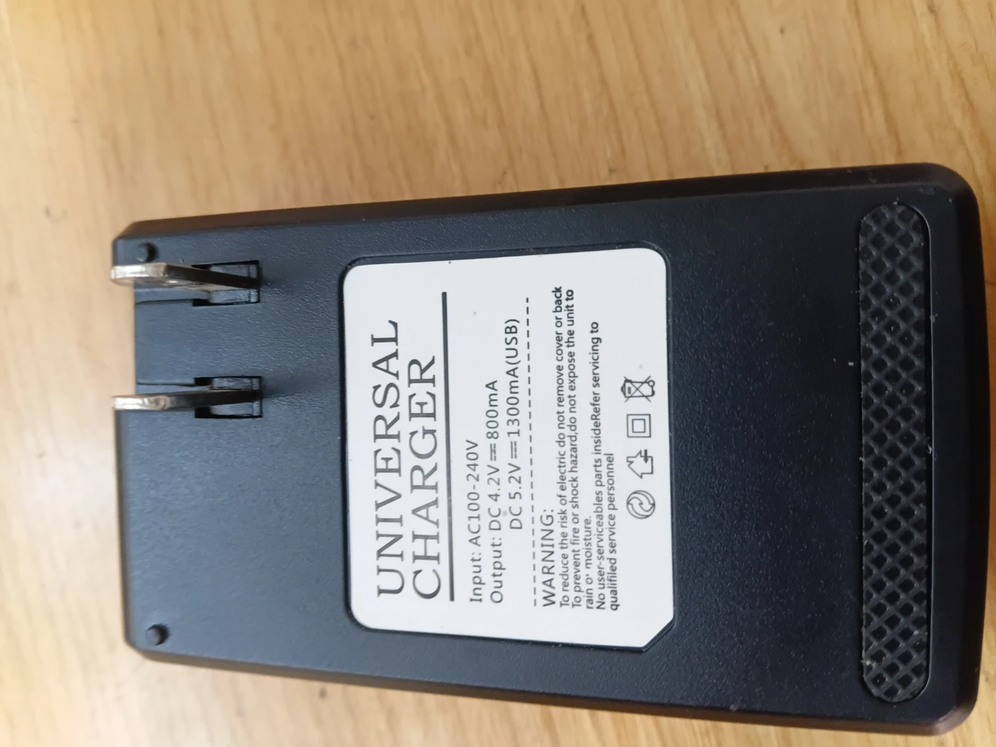 Universal Battery Charger with LCD and USB port
