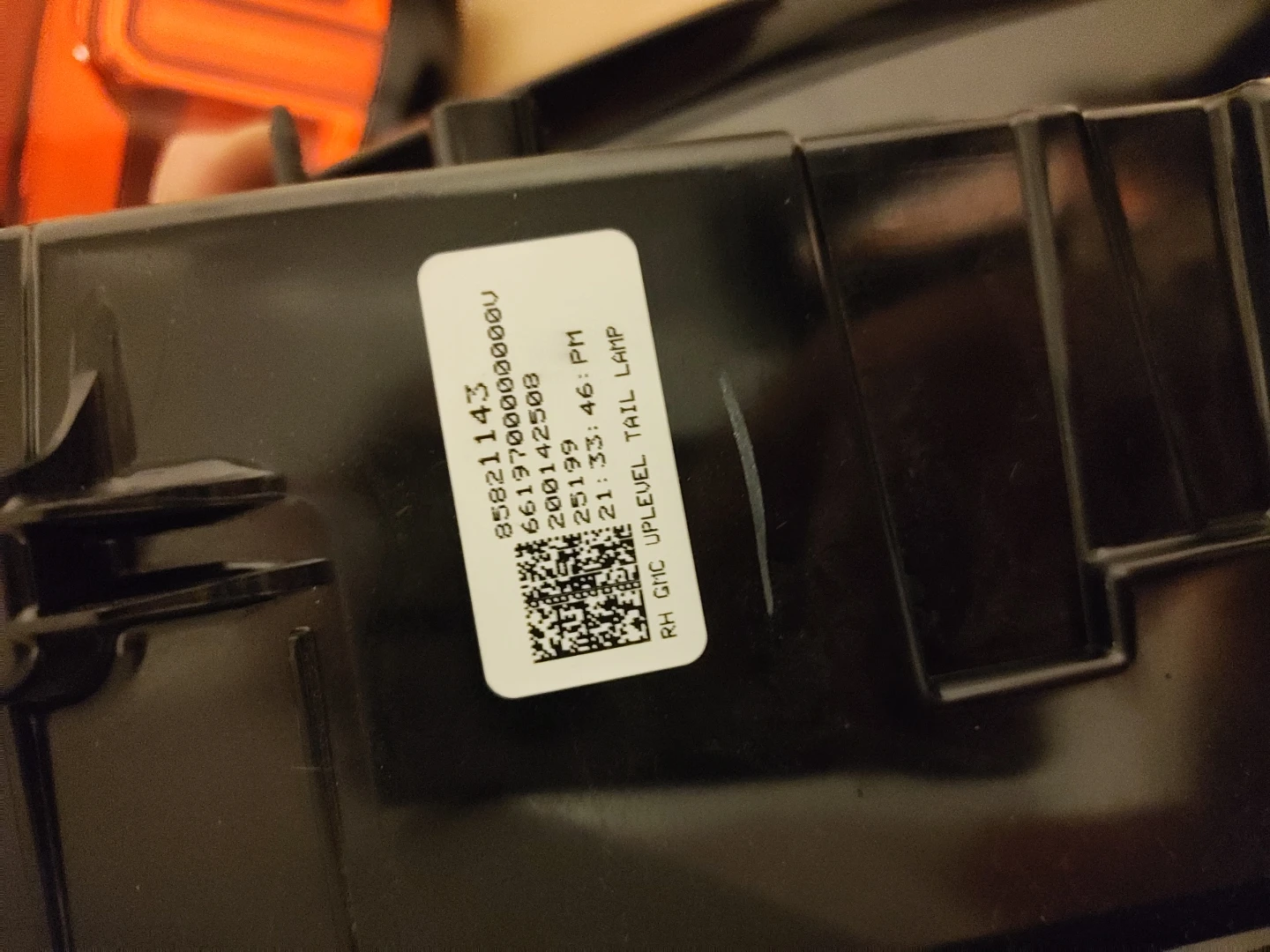 2026 GMC Uplevel RH Tail Lamp - photo 3