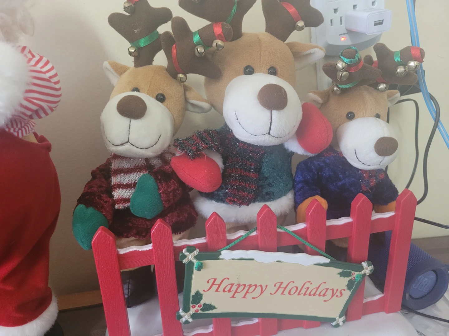 Set of 6 Animated Christmas Holiday Figurines - photo 4
