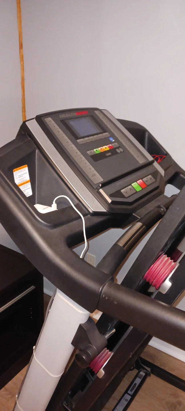 Treadmill - photo 2