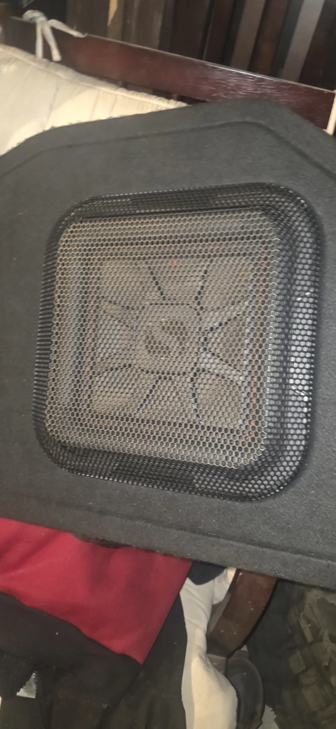Dual 10s kicker l7ts - photo 2