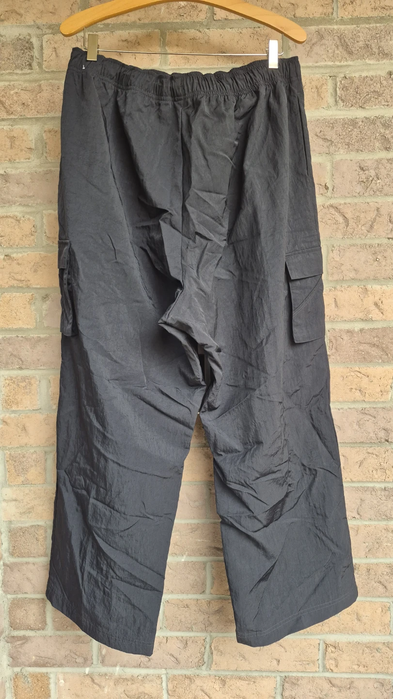 Brand New plus size Nike Woven Cargo Pants - photo 5