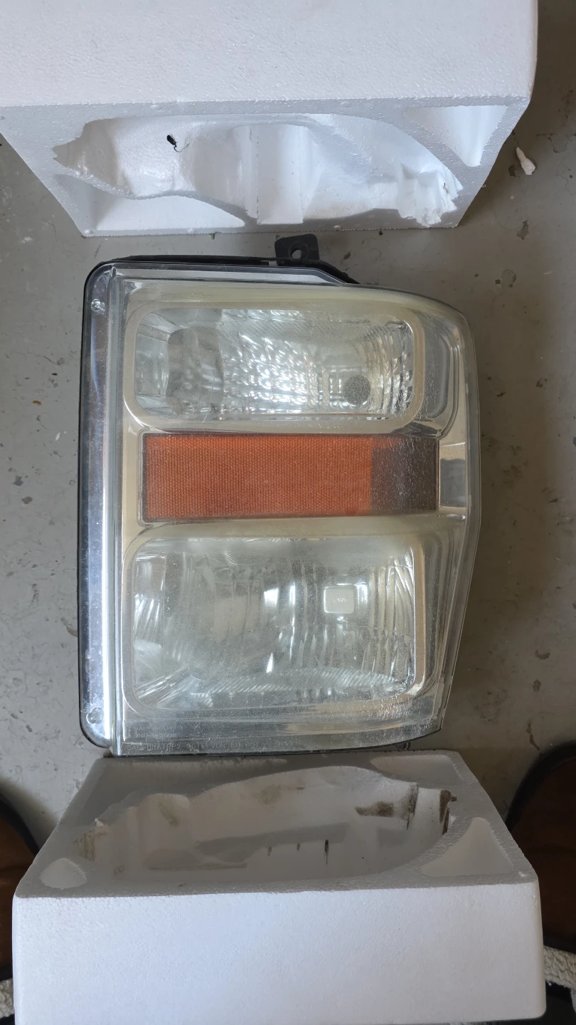 2008 Ford F-350 Super Duty Headlight Assembly - photo 4