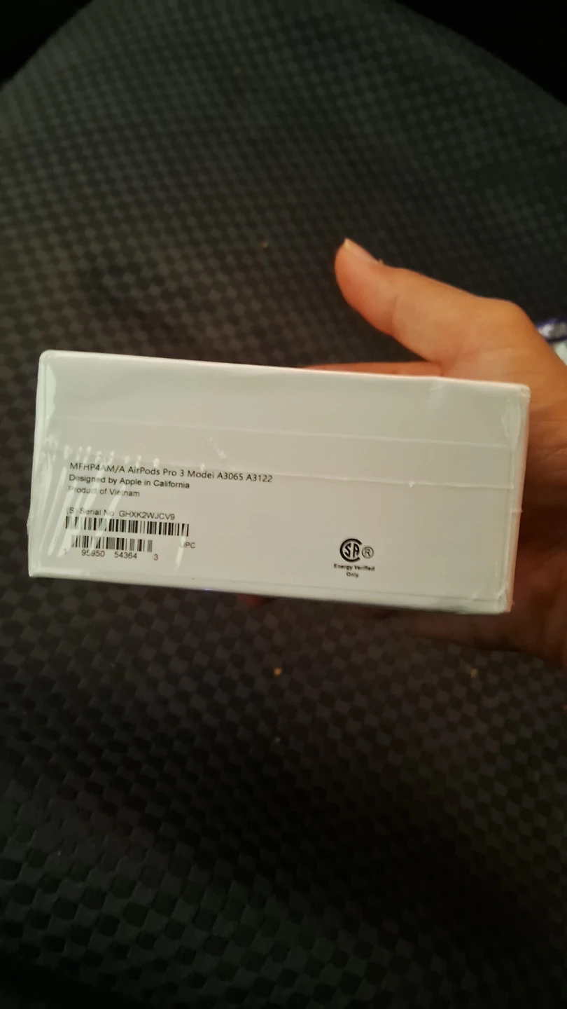 Apple AirPods Pro 3 - photo 2
