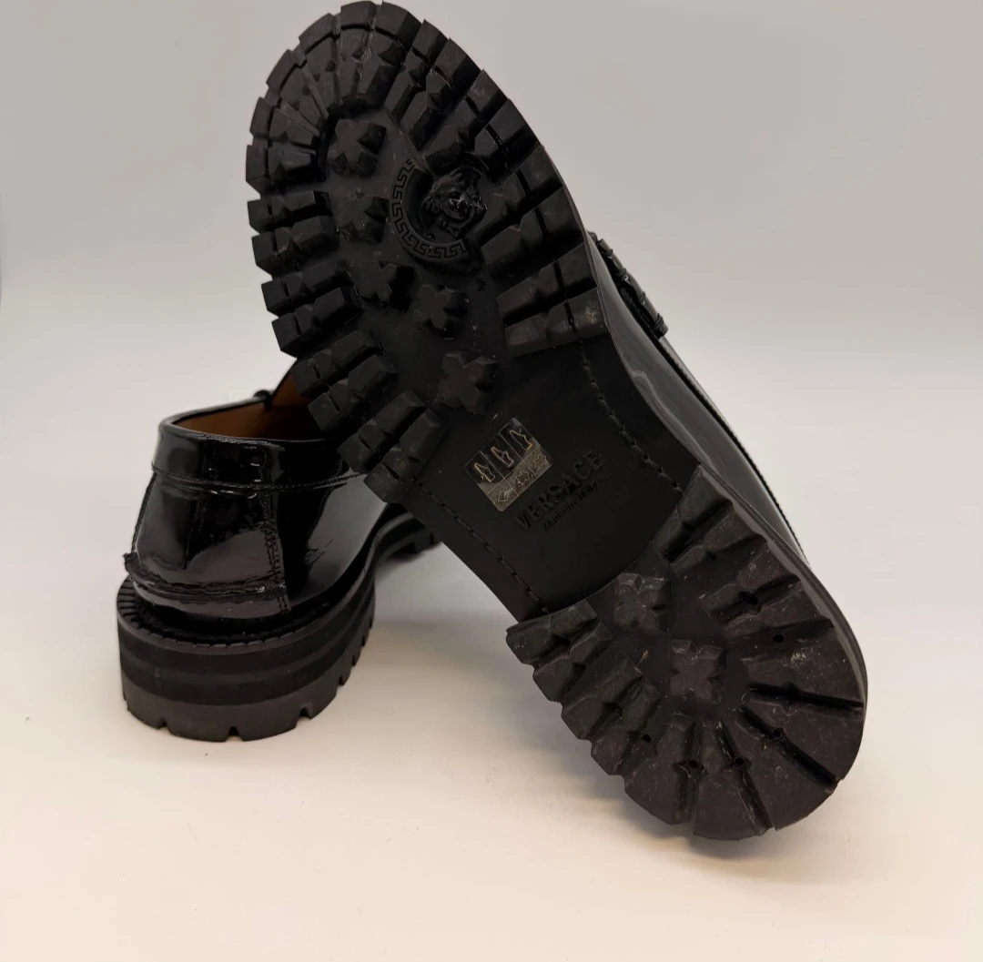 Versace Black Patent Leather Loafers Size 43.5 - photo 5
