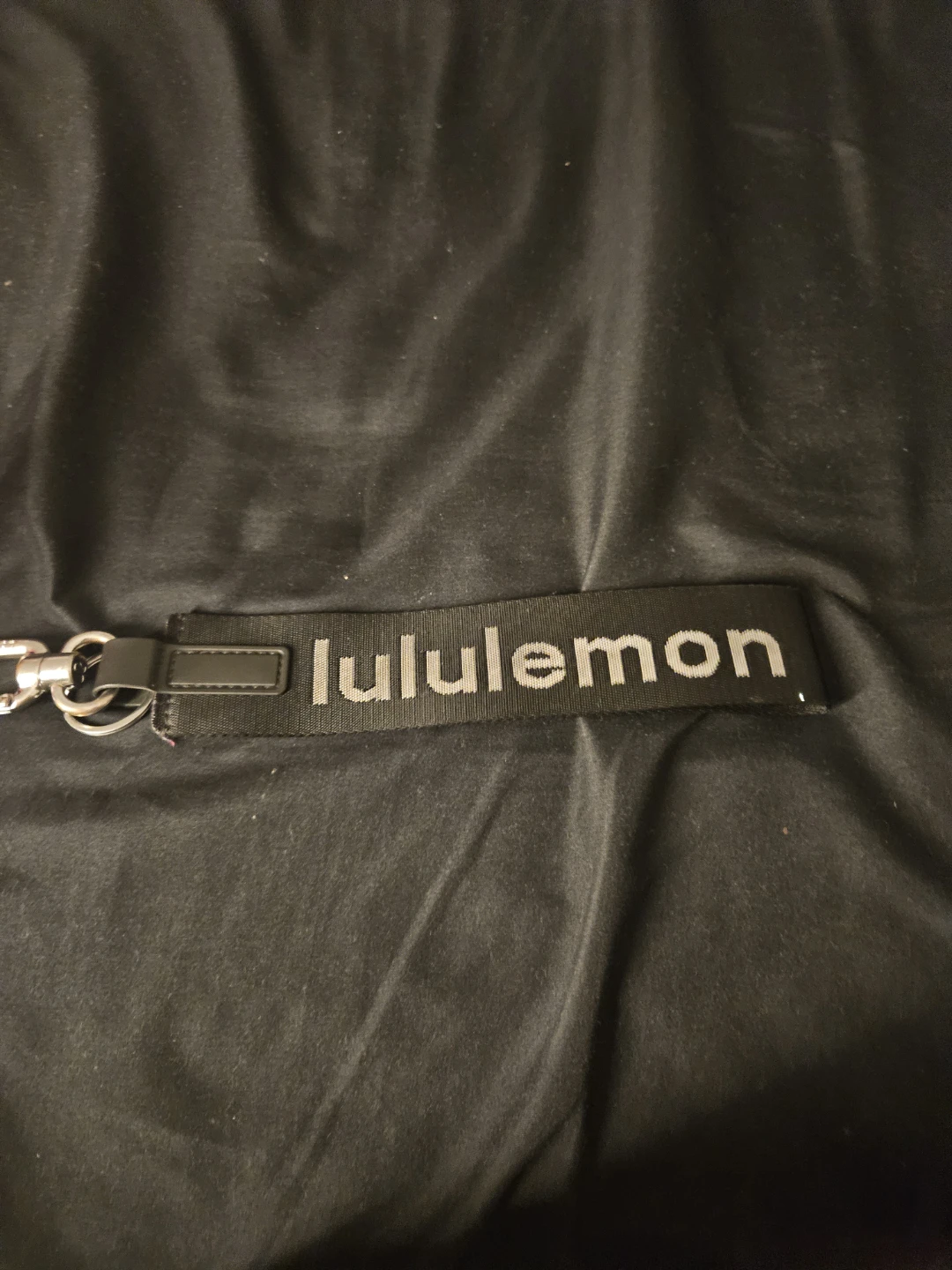 Lululemon Black Key Fob Keychain - photo 3