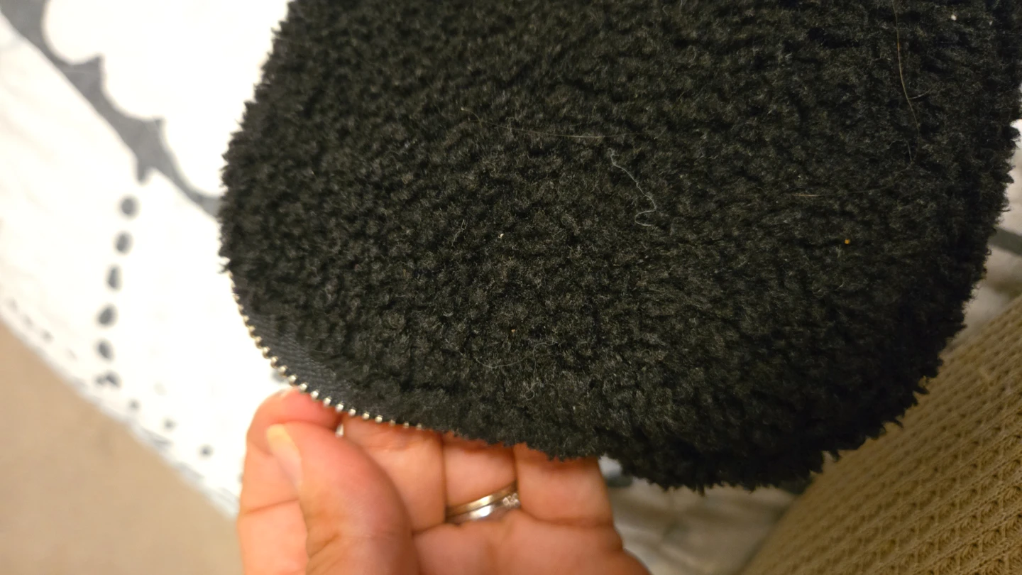 Lululemon Everywhere Belt Bag Fleece - Black - photo 2