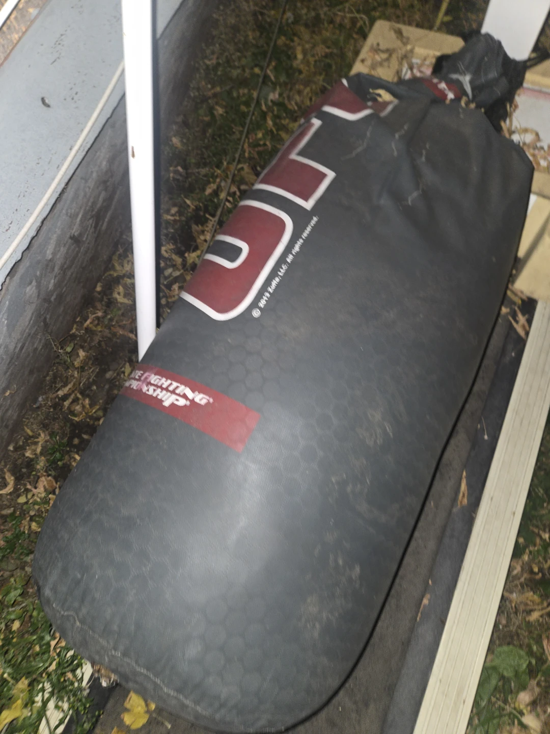 UFC Heavy Punching Bag - photo 3