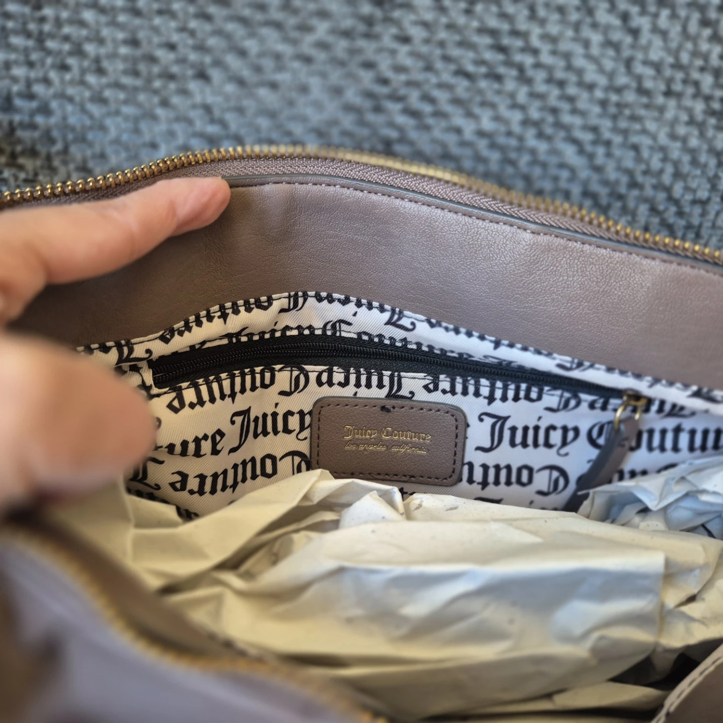 Brand New Juicy Couture  Era Satchel _Crossbody Bag $70 - photo 3