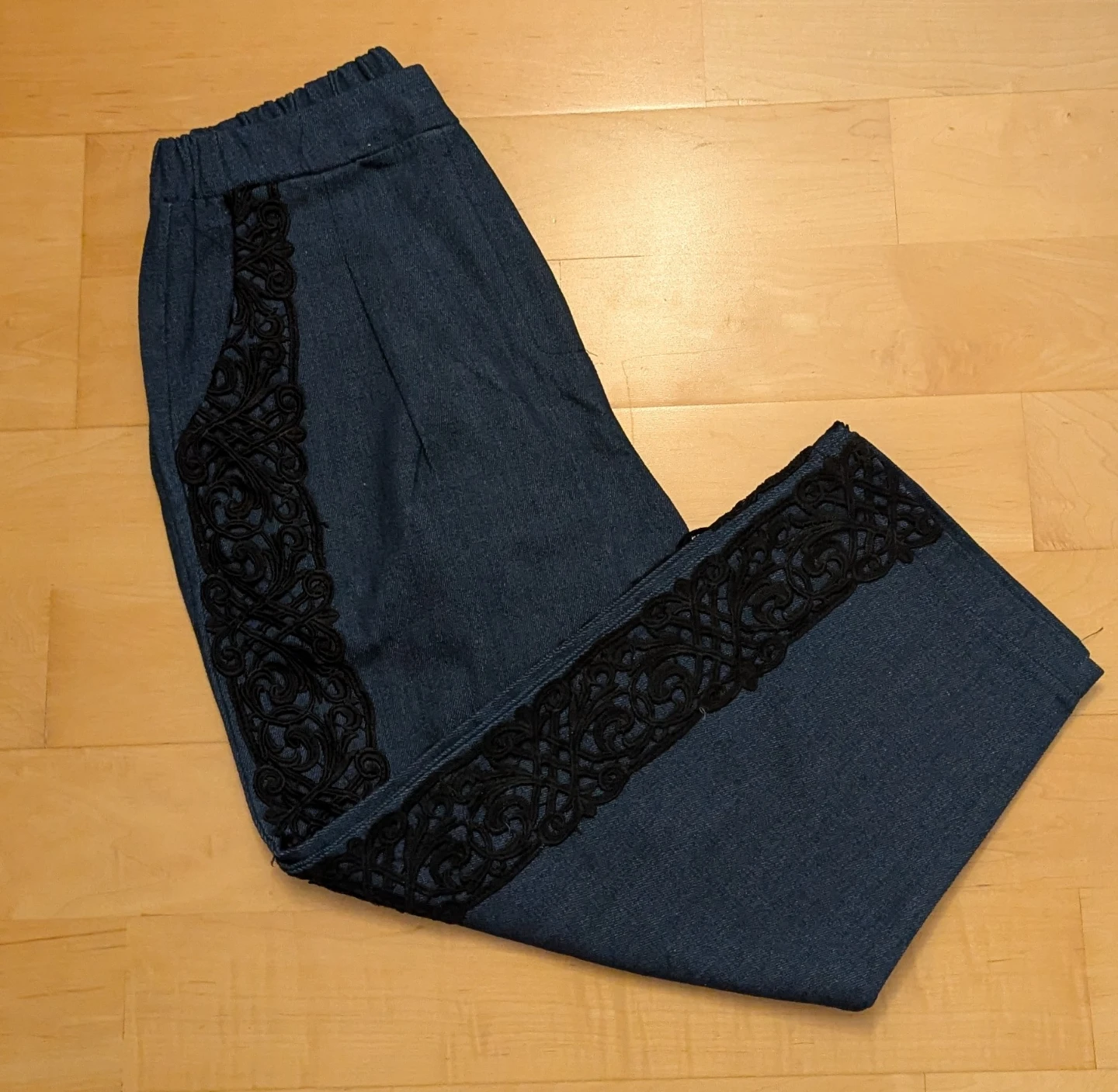 Dark Denim Barrel Trousers with Black Lace Embellishment - photo 2