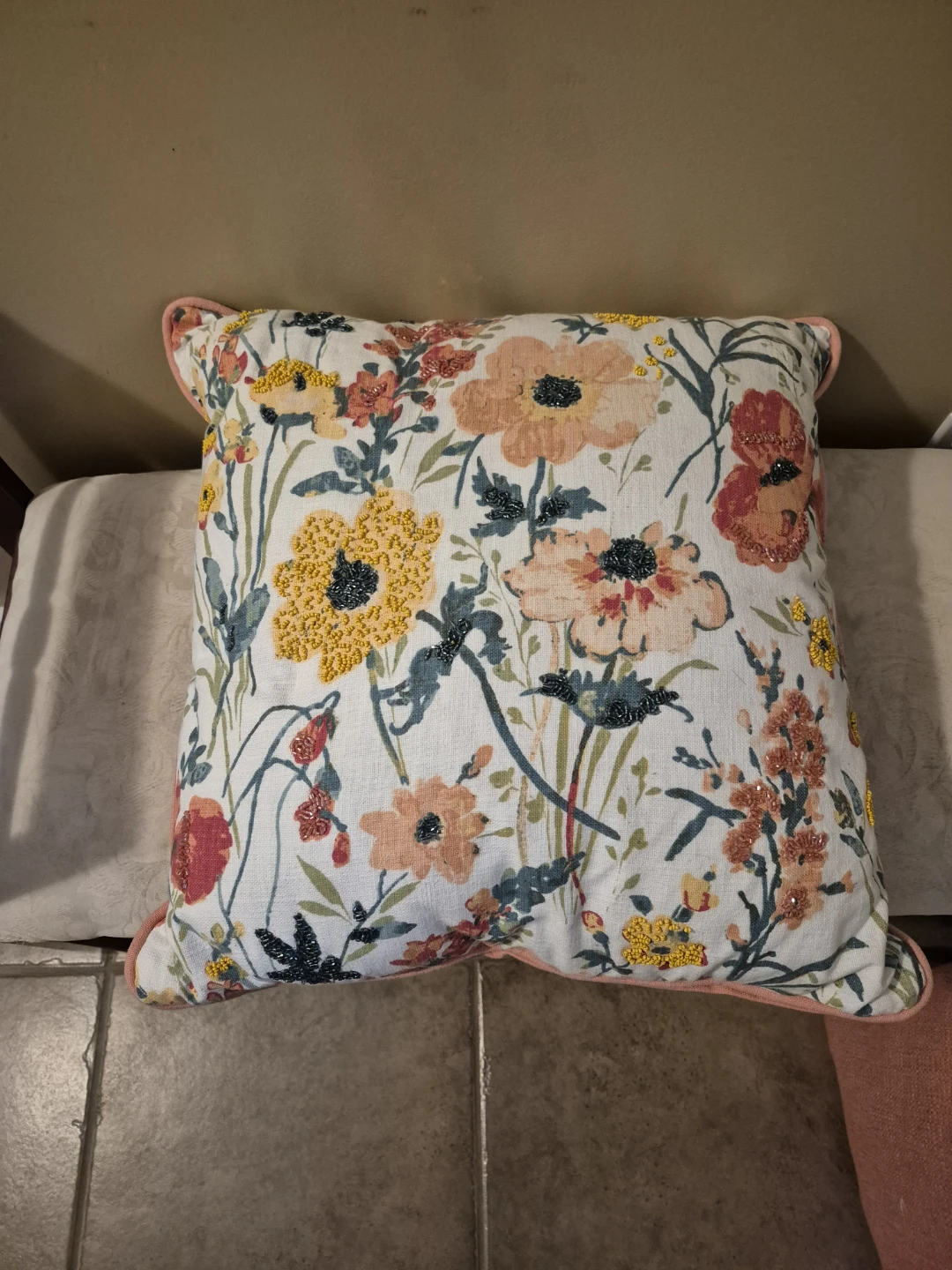 3 Pillows - photo 2