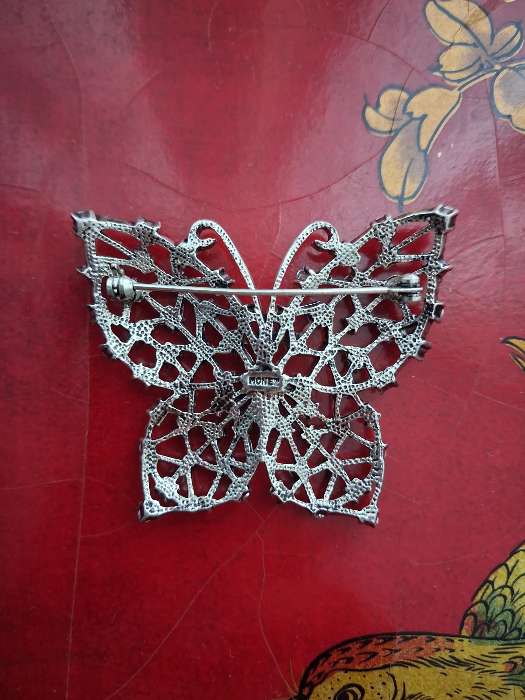 NWOT Monet butterfly brooch - photo 2