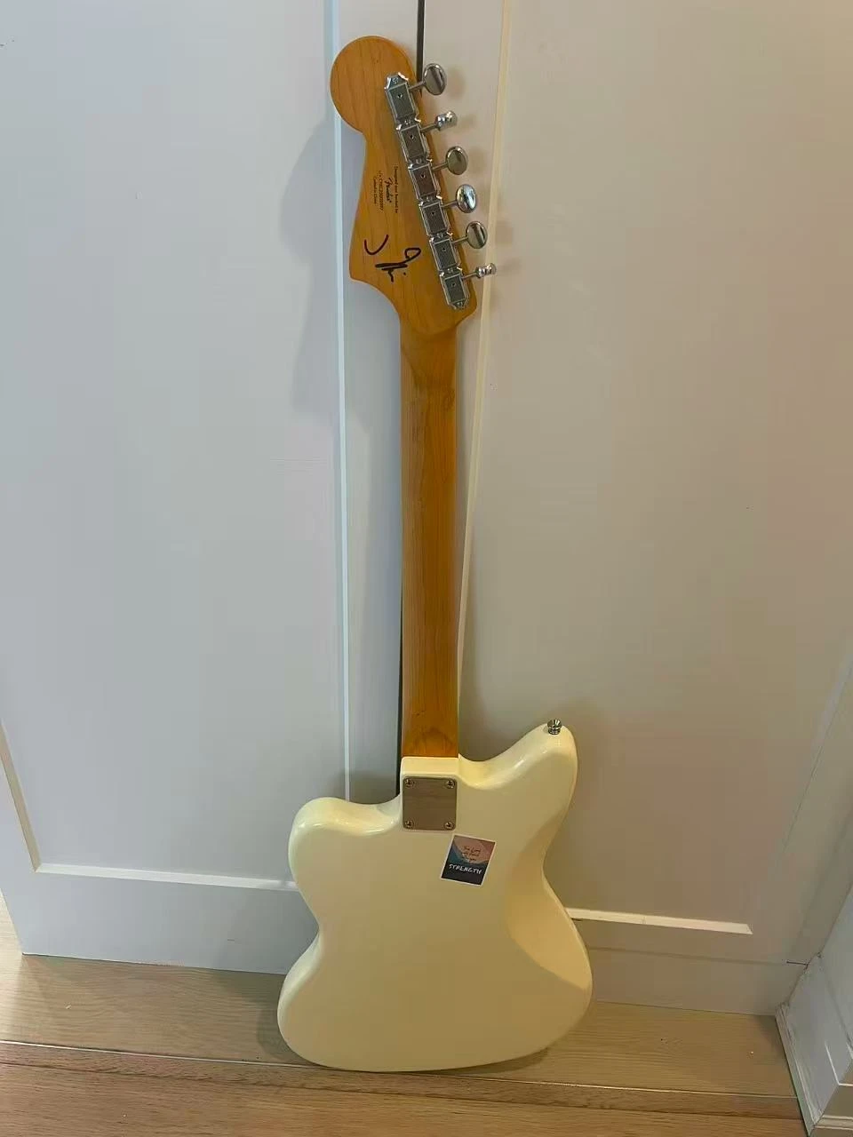 Squier Jazzmaster by Fender Electric Guitar - photo 5