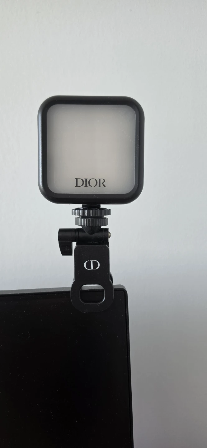 Dior LED Light