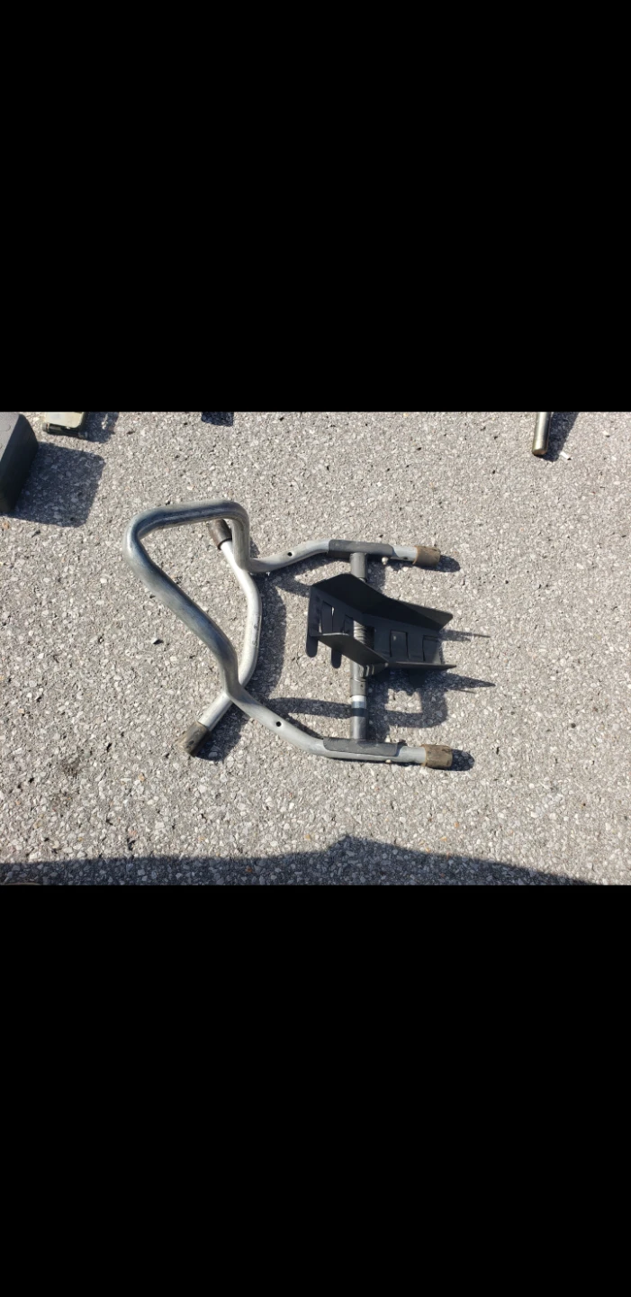 Motorcycle Front Wheel Chock - photo 2