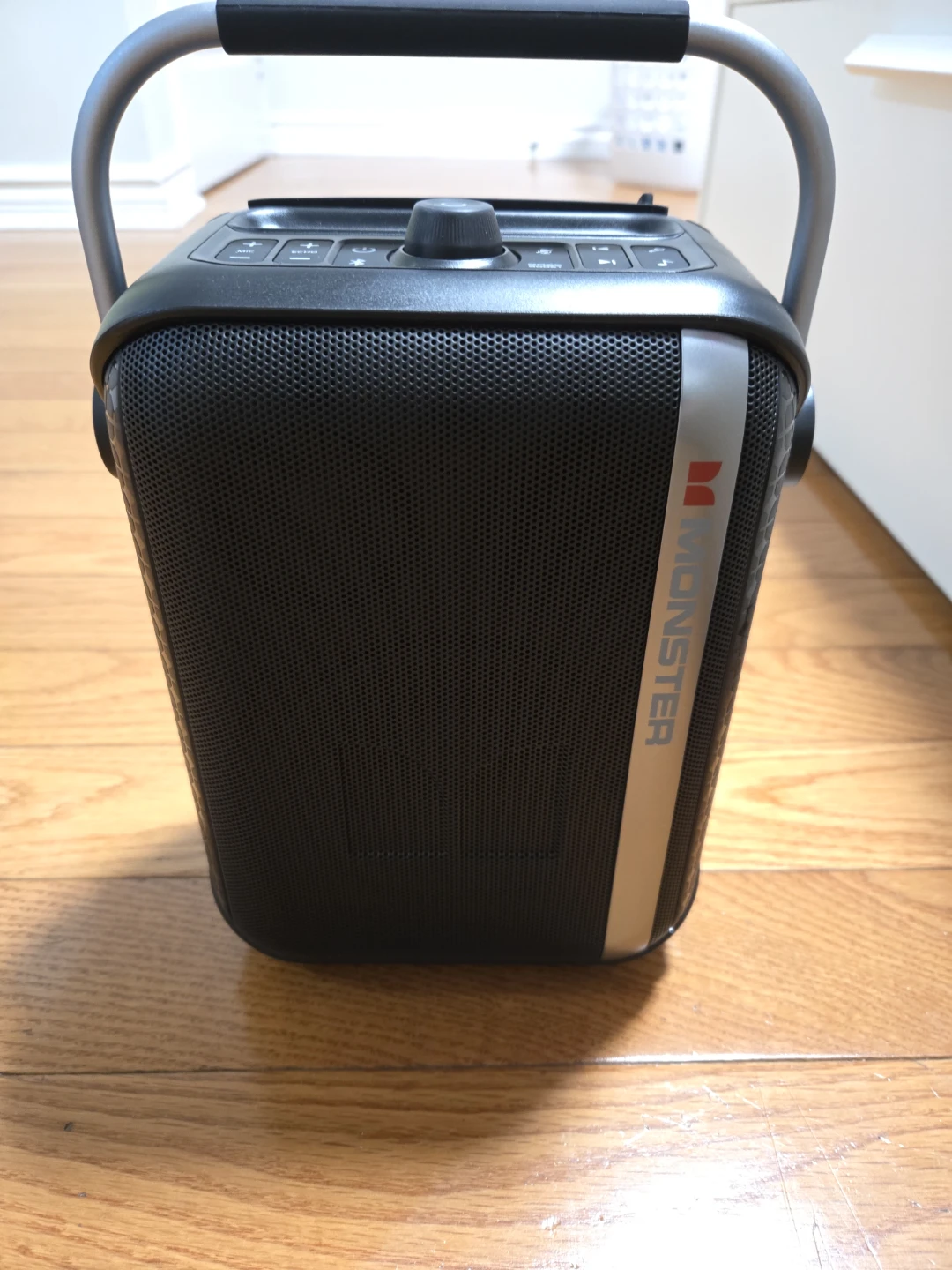 Monster Traveler Mini Portable Speaker - photo 2