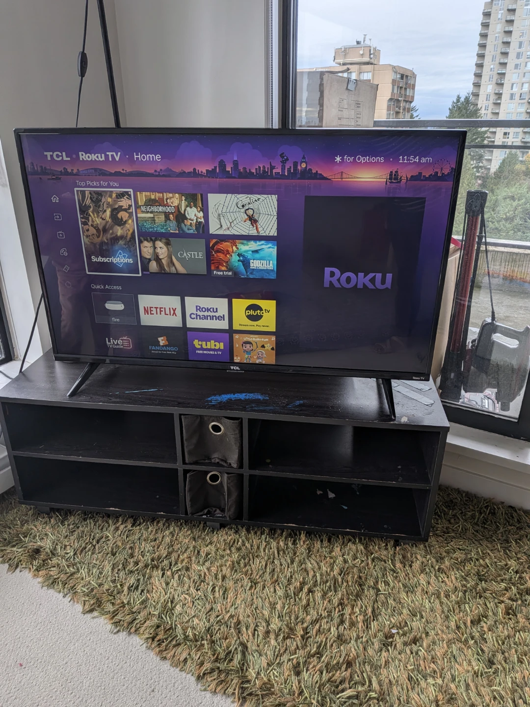 TCL Roku Smart TV - photo 4
