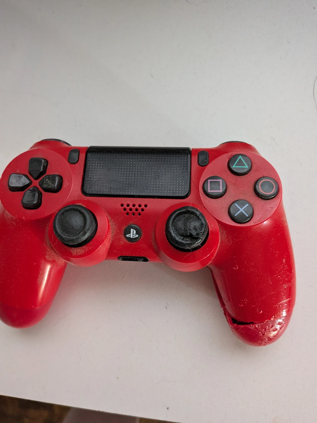 Red PlayStation 4 DualShock 4 Wireless Controller
